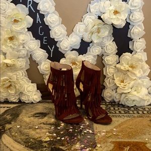 Burgundy fringe sandal